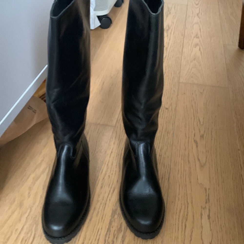 Black Eddie Bauer Boots 7.5